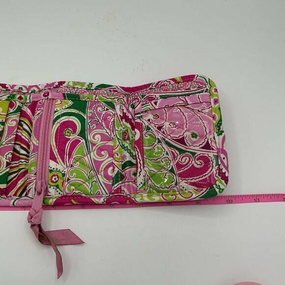 Vera Bradley Pinwheel Pink Wallet Tri Fold Green - Picture 5 of 5